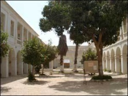 Déclaration à la Nation : Macky Sall a annonce la réhabilitation du lycée Ameth Fall de Saint-Louis.
