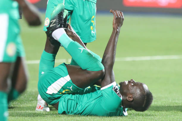 Sadio Mané rassure après son choc : “Alhamdoulilah, tout va bien”, le toubib des Lions confirme