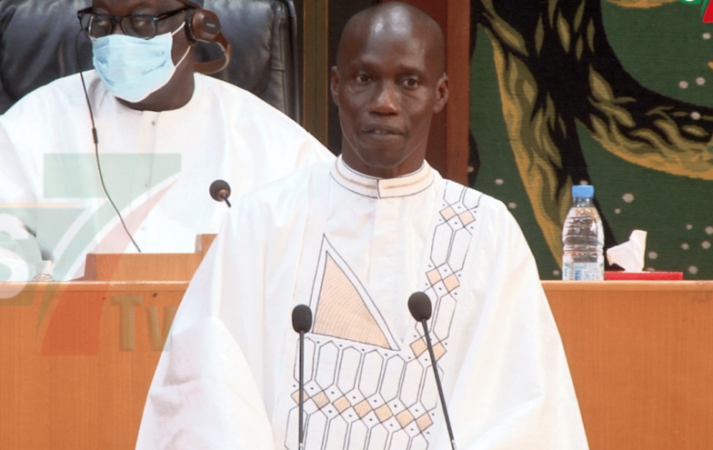 Trafic présumé de passeports diplomatiques : le député Boubacar BIAYE rejoint son collègue SALL en prison Trafic présumé de passeports diplomatiques : le député Boubacar BIAYE rejoint son collègue SALL en prison