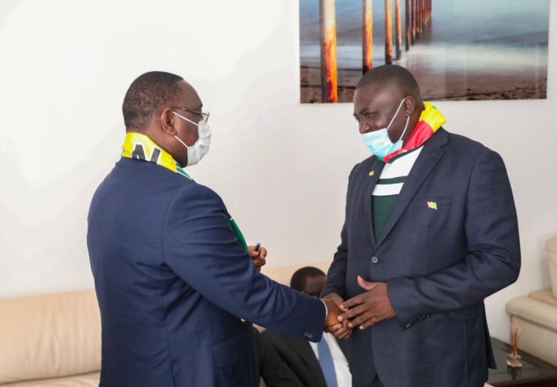 " C’est moi qui ai demandé à Macky Sall de me nommer ministre conseiller (...) C'est un grand républicain et il m’a agréablement surpris " " " C’est moi qui ai demandé à Macky Sall de me nommer ministre conseiller (...) C'est un grand républicain et il m’a agréablement surpris " "