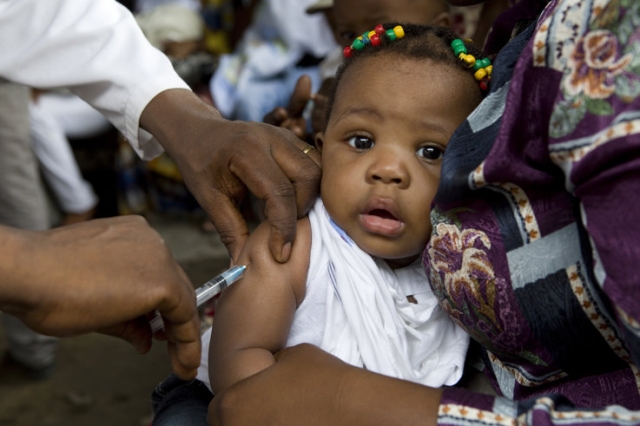 L’UE annonce 425 millions d’euros pour accélérer les campagnes de vaccinations en Afrique