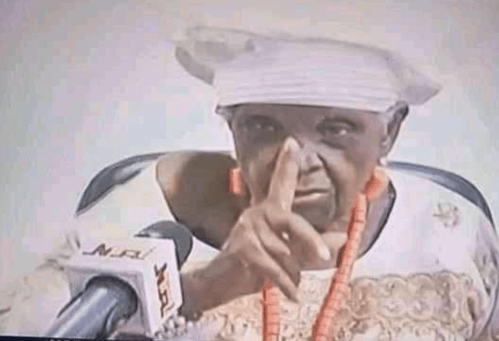 Nigeria : Nonye Josephine âgée de 102 ans se présente à l’élection présidentielle Nigeria : Nonye Josephine âgée de 102 ans se présente à l’élection présidentielle
