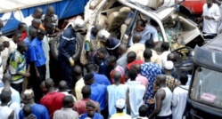 Saint-Louis : Un accident sur la route de Ross Béthio fait 2 morts. Saint-Louis : Un accident sur la route de Ross Béthio fait 2 morts.