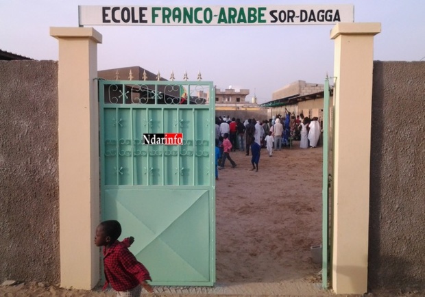 Saint-Louis - Sor Daga : la Commune construit un bloc sanitaire et réhabilite le mur de clôture de l'école franco-arabe.