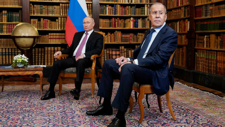 Moscou estime qu’une Troisième Guerre mondiale serait « nucléaire et dévastatrice » Moscou estime qu’une Troisième Guerre mondiale serait « nucléaire et dévastatrice »