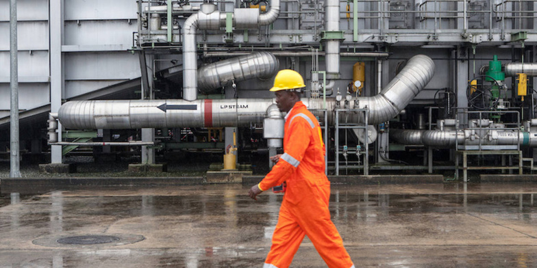 Guerre en Ukraine : pénurie de pétrole au Nigeria, premier producteur africain Guerre en Ukraine : pénurie de pétrole au Nigeria, premier producteur africain