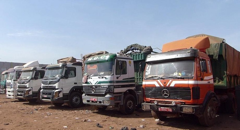 40 milliards FCFA perdus depuis la fermeture des frontières maliennes : Les Routiers de l'Afrique de l'Ouest menacent d'aller en grève 40 milliards FCFA perdus depuis la fermeture des frontières maliennes : Les Routiers de l'Afrique de l'Ouest menacent d'aller en grève