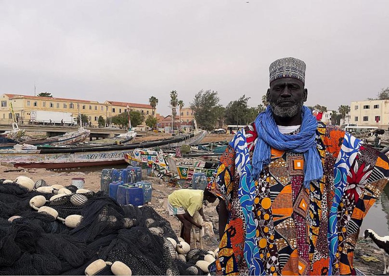 Moustapha Dieng, ancien pêcheur devenu leader syndical, pourfend la pêche industrielleValerie Gauriat