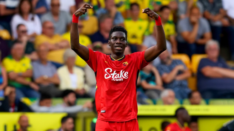 "Je ne suis engagé avec aucun agent" "Je ne suis engagé avec aucun agent"