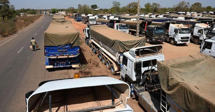 Sénégal – Mali : près de 1300 camions bloqués à la frontière