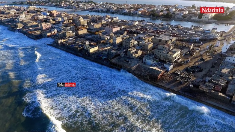 Langue de Barbarie : " Le trait de côte a nettement ralenti sa progression vers les habitations", selon un expert Langue de Barbarie : " Le trait de côte a nettement ralenti sa progression vers les habitations", selon un expert