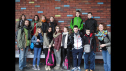 Coopération décentralisée : les collégiens de Lévi-Strauss aident une école à Dagana. Coopération décentralisée : les collégiens de Lévi-Strauss aident une école à Dagana.