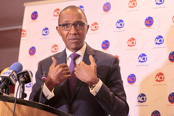 Abdoul Mbaye : «Le Conseil constitutionnel a inventé le suppléant élu» Abdoul Mbaye : «Le Conseil constitutionnel a inventé le suppléant élu»