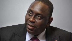 Lettre ouverte à Monsieur le Président de la République : Excellence, ne savez-vous pas qu’il vaut mieux être seul que mal accompagné ? ( Par Aminata Ndiaye) Lettre ouverte à Monsieur le Président de la République : Excellence, ne savez-vous pas qu’il vaut mieux être seul que mal accompagné ? ( Par Aminata Ndiaye)