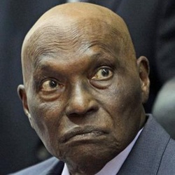 ABDOULAYE WADE : MAÎTRE DE LA POLIORCÉTIQUE - Par Professeur Samba Taroré. ABDOULAYE WADE : MAÎTRE DE LA POLIORCÉTIQUE - Par Professeur Samba Taroré.