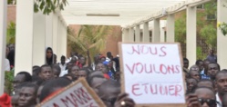 Risques de trouble à l’Ugb: la coordination des étudiants met en garde Mary Teuw Niane.