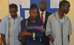 Forum des Métiers : les élèves du lycée Aimé Césaire s’informent sur les opportunités de formation post-bac. Forum des Métiers : les élèves du lycée Aimé Césaire s’informent sur les opportunités de formation post-bac.