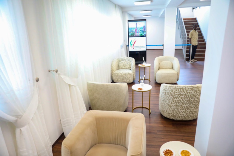 Saint-Louis : Macky SALL inaugure l'aéroport Ousmane Masseck Ndiaye - photos Saint-Louis : Macky SALL inaugure l'aéroport Ousmane Masseck Ndiaye - photos