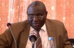Le Professeur Ndiawar Sarr va enseigner à l'UGB: Retour citoyen au pays natal. Le Professeur Ndiawar Sarr va enseigner à l'UGB: Retour citoyen au pays natal.