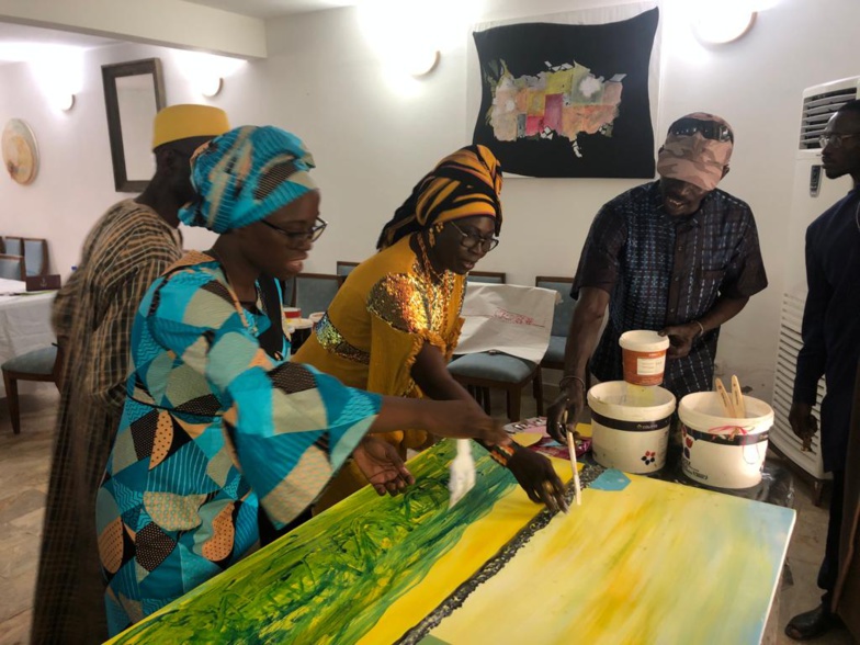 Saint-Louis : Un atelier sur l'art et l'environnement pour la co-production d'une œuvre artistique