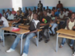 Drame au CEM de Ngallèle : un élève plante un tournevis dans la poitrine de son camarade. Drame au CEM de Ngallèle : un élève plante un tournevis dans la poitrine de son camarade.