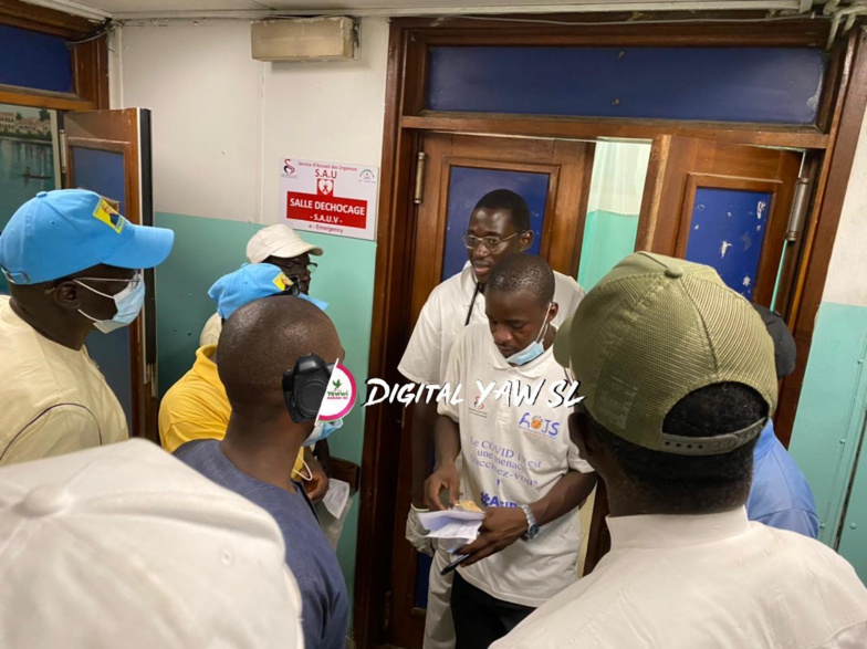 Accident de la Caravane de WALLU : Abba MBAYE au chevet des blessés - photos Accident de la Caravane de WALLU : Abba MBAYE au chevet des blessés - photos