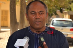 Saint-Louis : attestions et cartes d’inscription remises aux étudiants de l’Uvs Saint-Louis : attestions et cartes d’inscription remises aux étudiants de l’Uvs