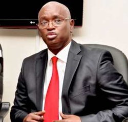 Latif Coulibaly : «Je ne suis pas une dame moi !». Latif Coulibaly : «Je ne suis pas une dame moi !».