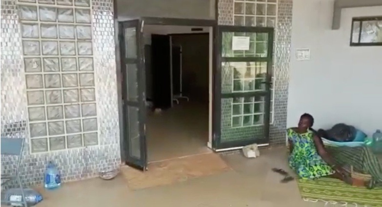 Pédiatrie de Mbour: Des bébés sauvés d'un incendie provoqué par un court-circuit Pédiatrie de Mbour: Des bébés sauvés d'un incendie provoqué par un court-circuit