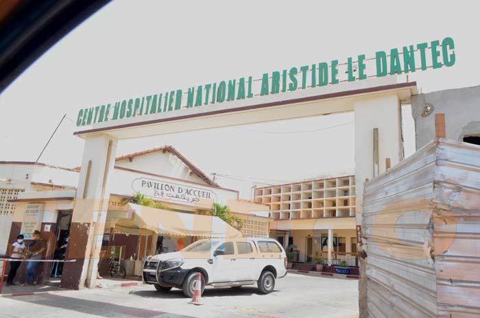 73 médecins internes de l'hôpital Le Dantec mis au chômage 73 médecins internes de l'hôpital Le Dantec mis au chômage