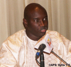 Rapport d'Amnesty sur l'exploitation minière et droits humains: Aly Ngouye Ndiaye fustige la démarche de l'echantillonnage Rapport d'Amnesty sur l'exploitation minière et droits humains: Aly Ngouye Ndiaye fustige la démarche de l'echantillonnage