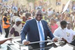 Un collectif d’élus Thiesseois révèle : «Le séjour de Macky Sall à Thiès a coûté plus de 500 millions au contribuable sénégalais»