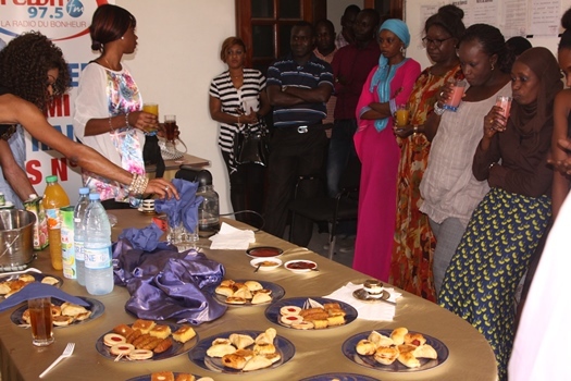 MEDIA - Ousseynou Diop désigné meilleur correspondant de la radio Rewmi fm : La fidélité et la constance récompensées MEDIA - Ousseynou Diop désigné meilleur correspondant de la radio Rewmi fm : La fidélité et la constance récompensées