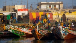 Saint-Louis : le gouverneur annonce l'imminence de la réhabilitation des quais de pêche. Saint-Louis : le gouverneur annonce l'imminence de la réhabilitation des quais de pêche.