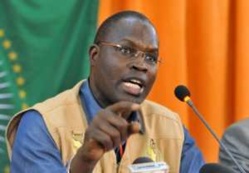 Le meeting de Benno bokk yaakaar attaqué par des nervis : Seydou Guèye accuse Bamba Fall et Khalifa Sall Le meeting de Benno bokk yaakaar attaqué par des nervis : Seydou Guèye accuse Bamba Fall et Khalifa Sall