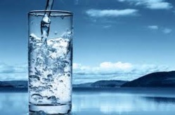 Pourquoi bien s’hydrater? 15 raisons pour lesquelles nous devrions boire plus d’eau