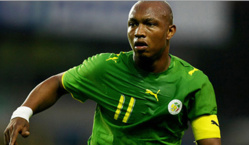 « El Hadj Diouf a multiplié sa valeur par trois avec le Mondial 2002″ (agent)