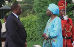 Le PM refuse la démission tout en préparant ses proches Le PM refuse la démission tout en préparant ses proches