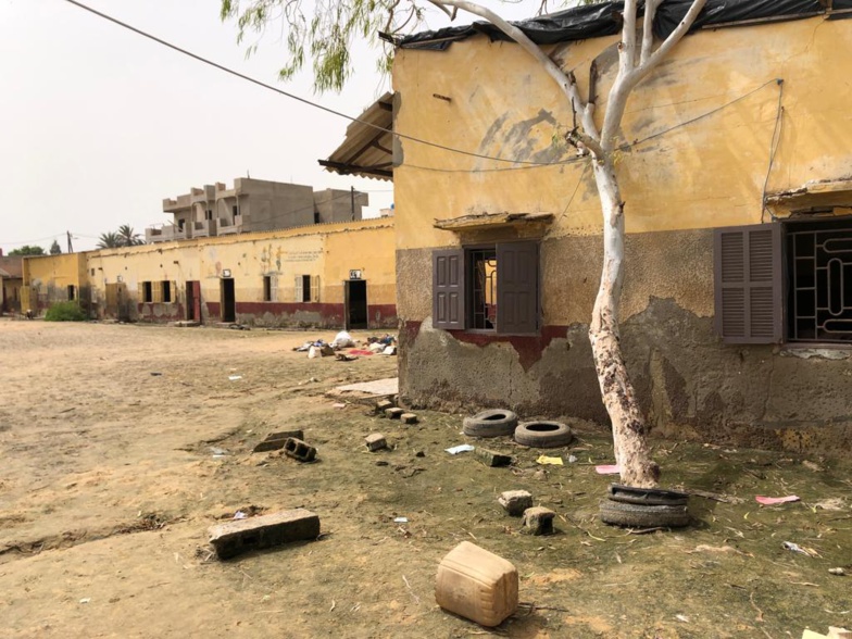 VÉTUSTÉ AVANCÉE DE L’ÉCOLE SAER SEYE : Les responsables du CGE pas du tout prêts d’envoyer les élèves VÉTUSTÉ AVANCÉE DE L’ÉCOLE SAER SEYE : Les responsables du CGE pas du tout prêts d’envoyer les élèves