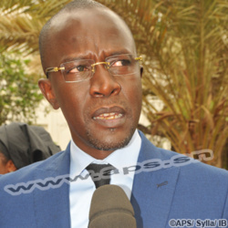 Yaxam Mbaye annonce son départ du quotidien Libération Yaxam Mbaye annonce son départ du quotidien Libération