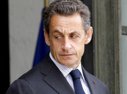 Les chiens de Nicolas Sarkozy ont dégradé le mobilier de l’Elysée Les chiens de Nicolas Sarkozy ont dégradé le mobilier de l’Elysée