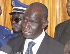 Mbagnick Ndiaye: " J'ai voulu rendre hommage à la Première dame" Mbagnick Ndiaye: " J'ai voulu rendre hommage à la Première dame"