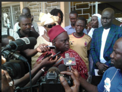 Procès de Karim Wade: La requête de Me El Hadji Diouf rejetée Procès de Karim Wade: La requête de Me El Hadji Diouf rejetée