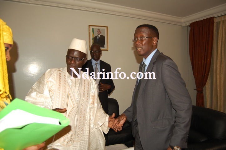 VIDEO - PHOTOS EXCLUSIVES - La passation de service entre Birame Ndeck NDIAYE et Ibrahima DIAO.
