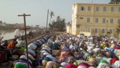 VIRUS EBOLA : SAINT-LOUIS SE BARRICADE: Le Magal des deux rakas sous haute surveillance sanitaire VIRUS EBOLA : SAINT-LOUIS SE BARRICADE: Le Magal des deux rakas sous haute surveillance sanitaire