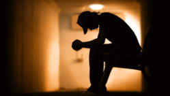 Plus de 800.000 personnes se suicident chaque année Plus de 800.000 personnes se suicident chaque année