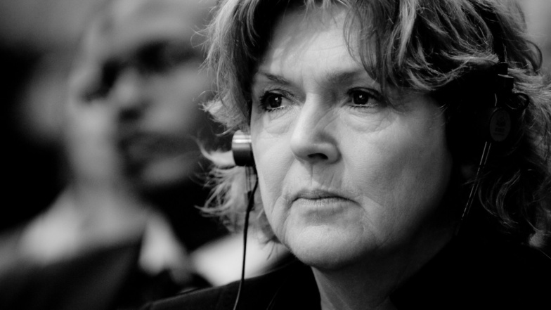 ONU : La rapporteuse spéciale Mary Lawlor demande la libération « immédiate » de Pape Alé Niang ONU : La rapporteuse spéciale Mary Lawlor demande la libération « immédiate » de Pape Alé Niang