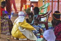 Ebola : Les 67 personnes qui ont été en contact avec le Guinéen ne sont pas infectées Ebola : Les 67 personnes qui ont été en contact avec le Guinéen ne sont pas infectées
