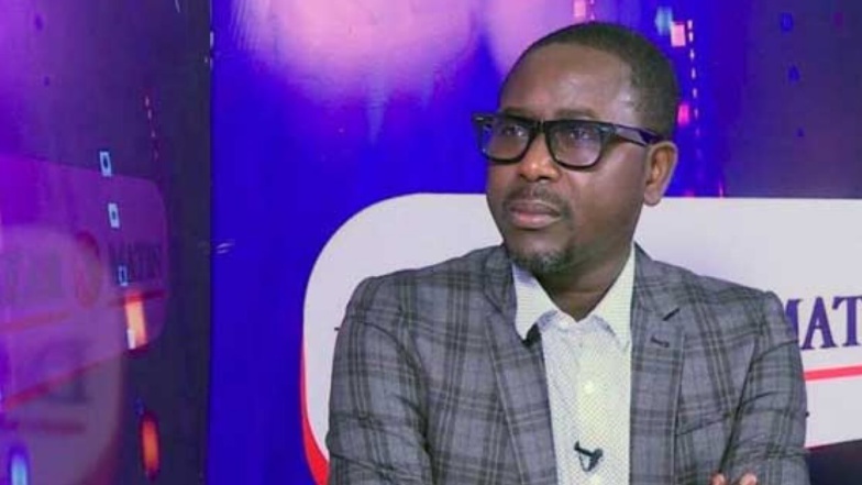 Quatre restrictions imposées à Pape Alé Niang Quatre restrictions imposées à Pape Alé Niang