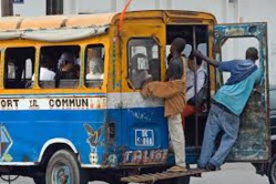 URGENT: Un car rapide percute un enfant à Pikine Diokoul.